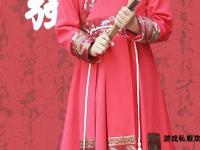 天龙君主华服秘典 龙纹御制彰显